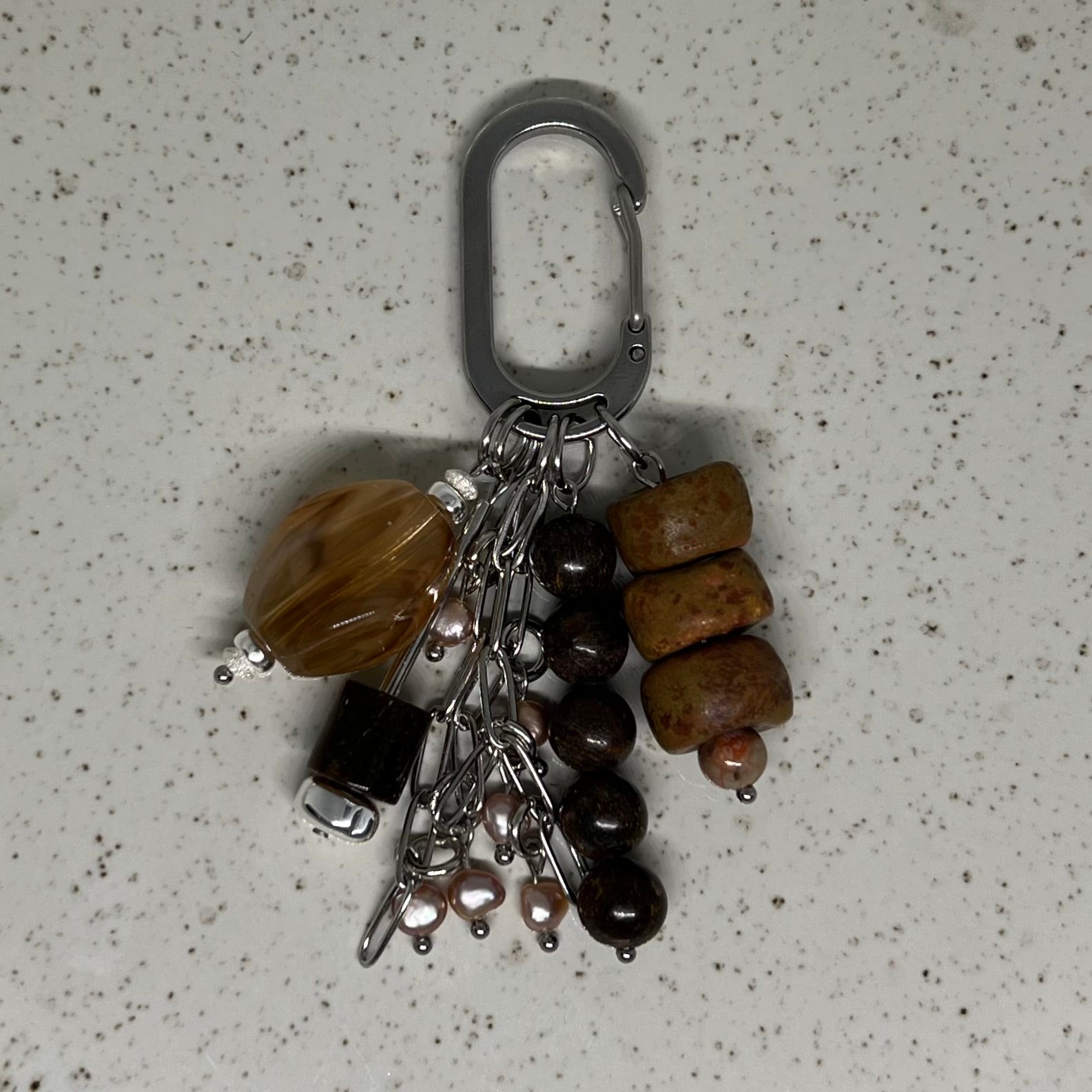 039 - Coffee Granite & Pinky Pearls