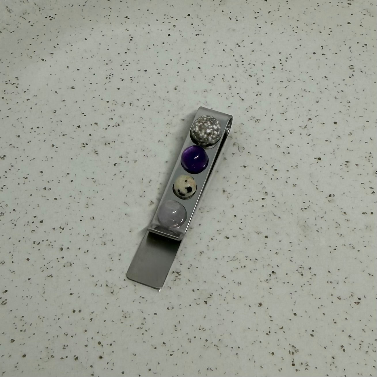 CLP 008