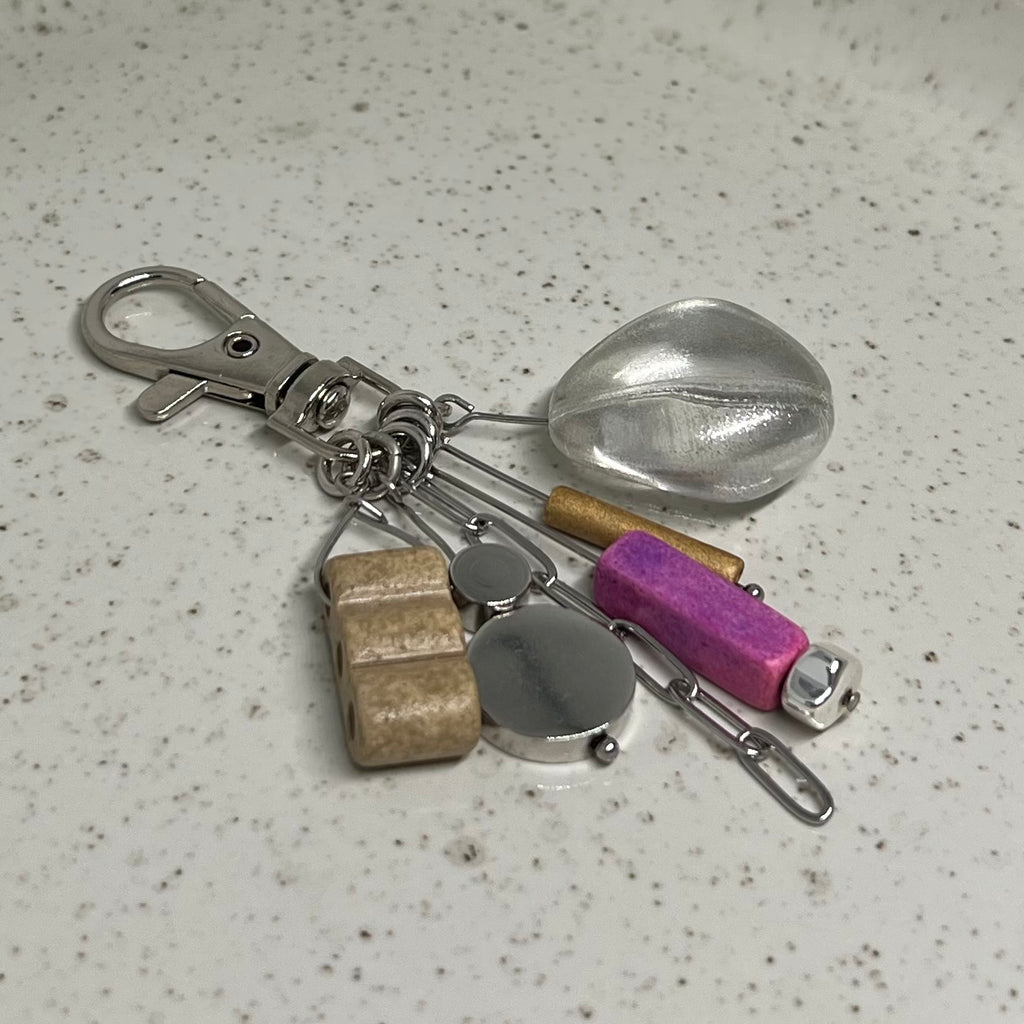 013 - Czech Glass & Ceramic