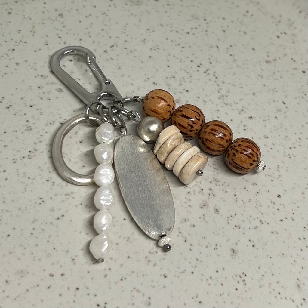 031 - Pearls, Shell & Exotic Wood