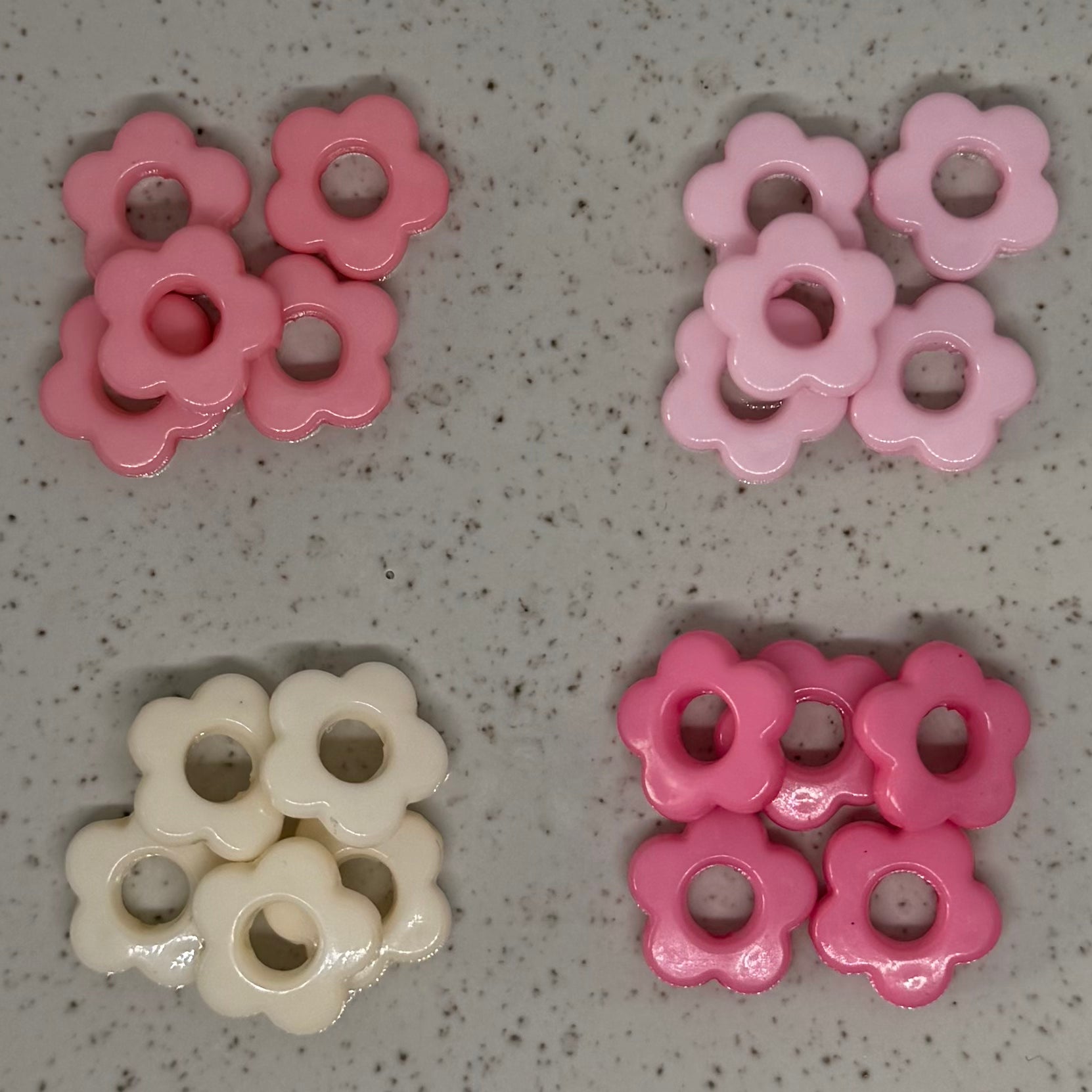 Pastel Mini Flowers: 8 Colour Options